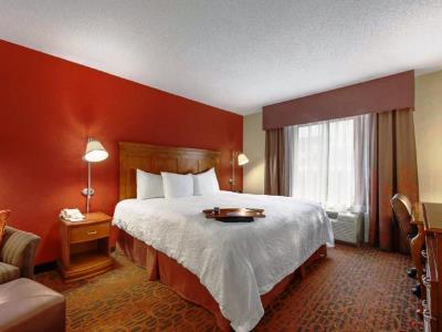 Hampton 3*